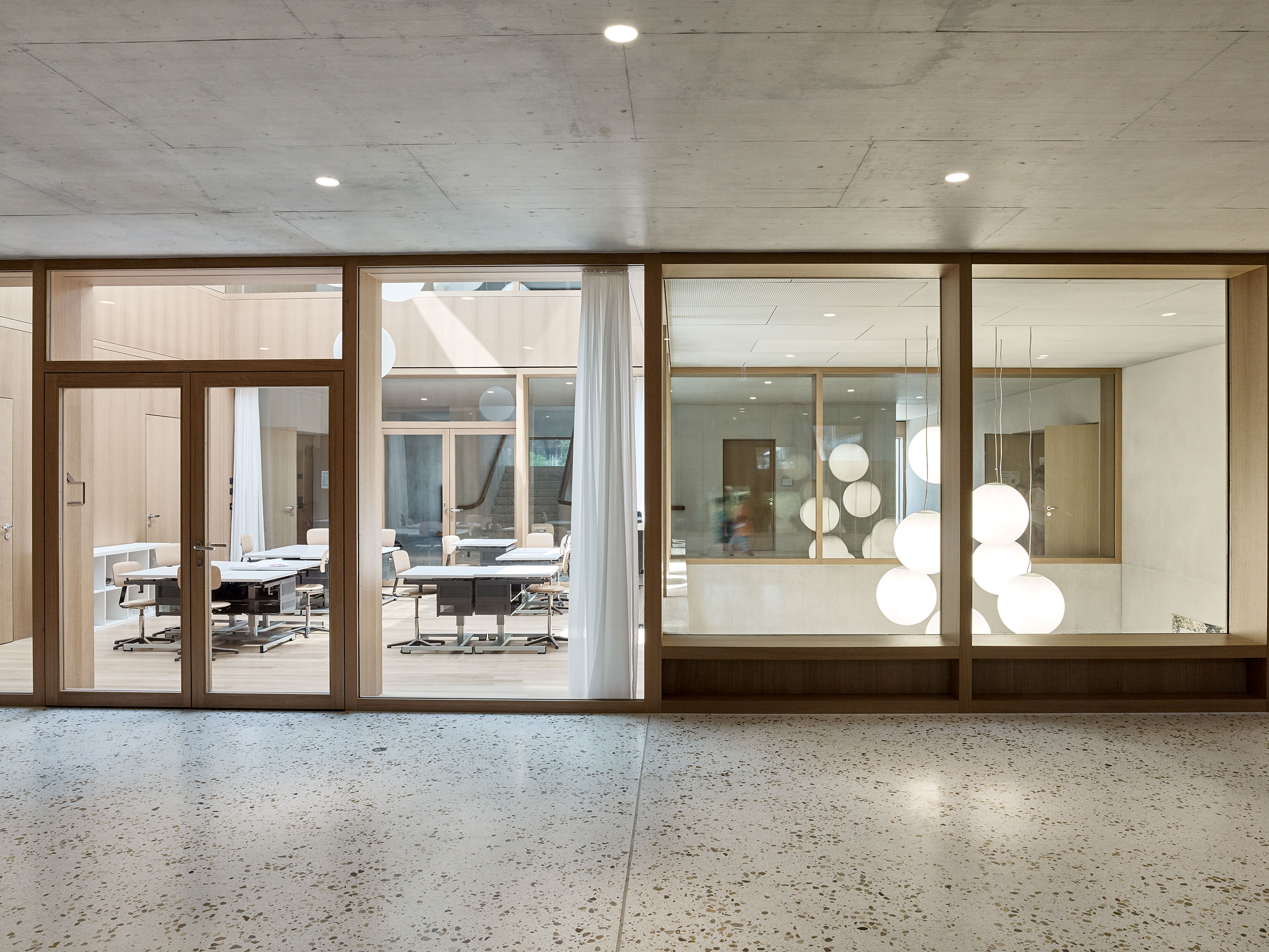 E18680 Alpa 090254 SCREEN